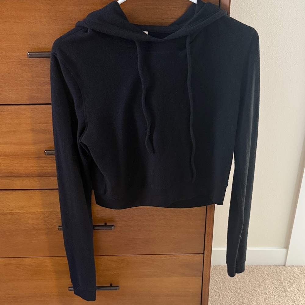 Alo Yoga Black Cropped Hoodie Women's Top